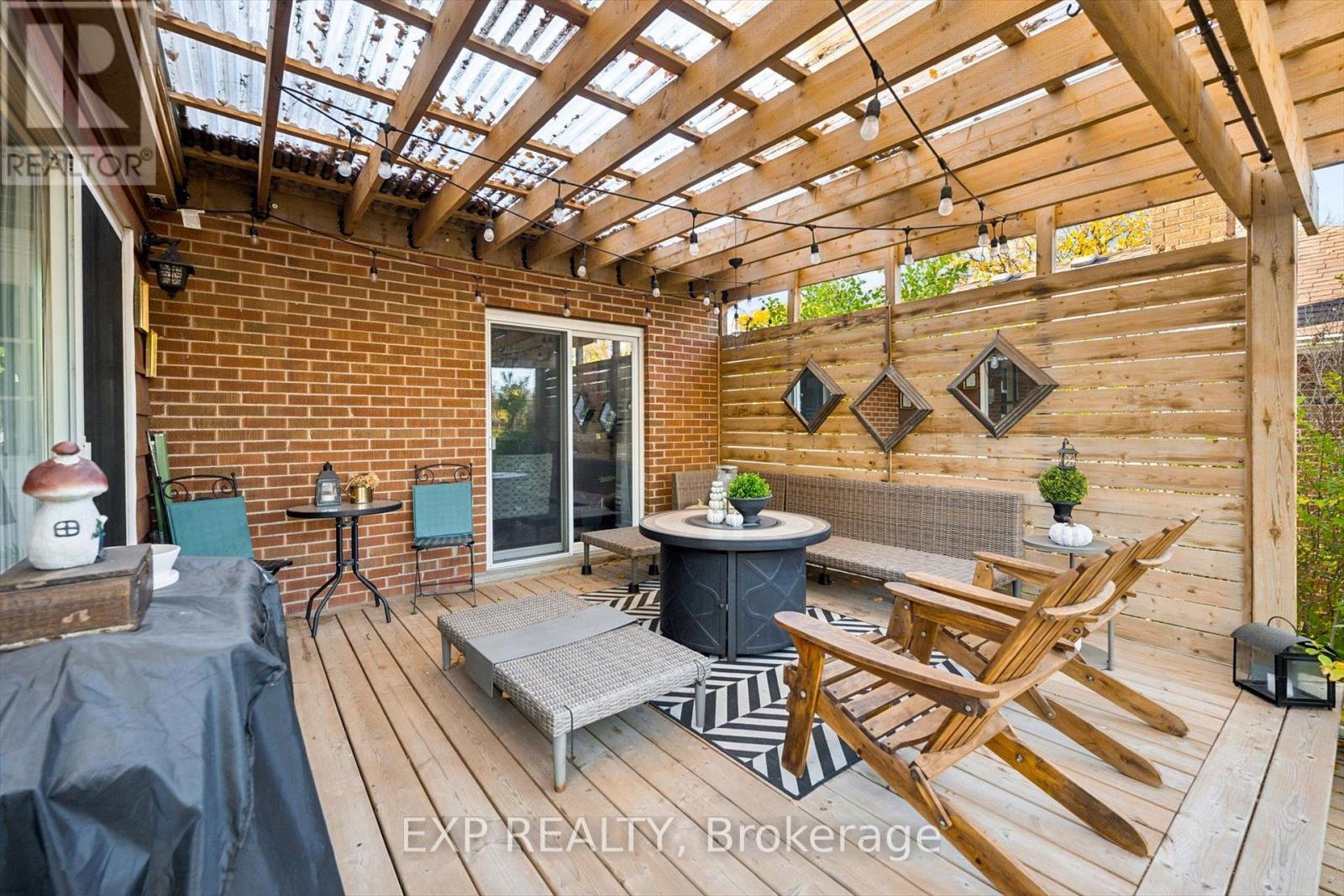 12 Layton Street Property Photo 29