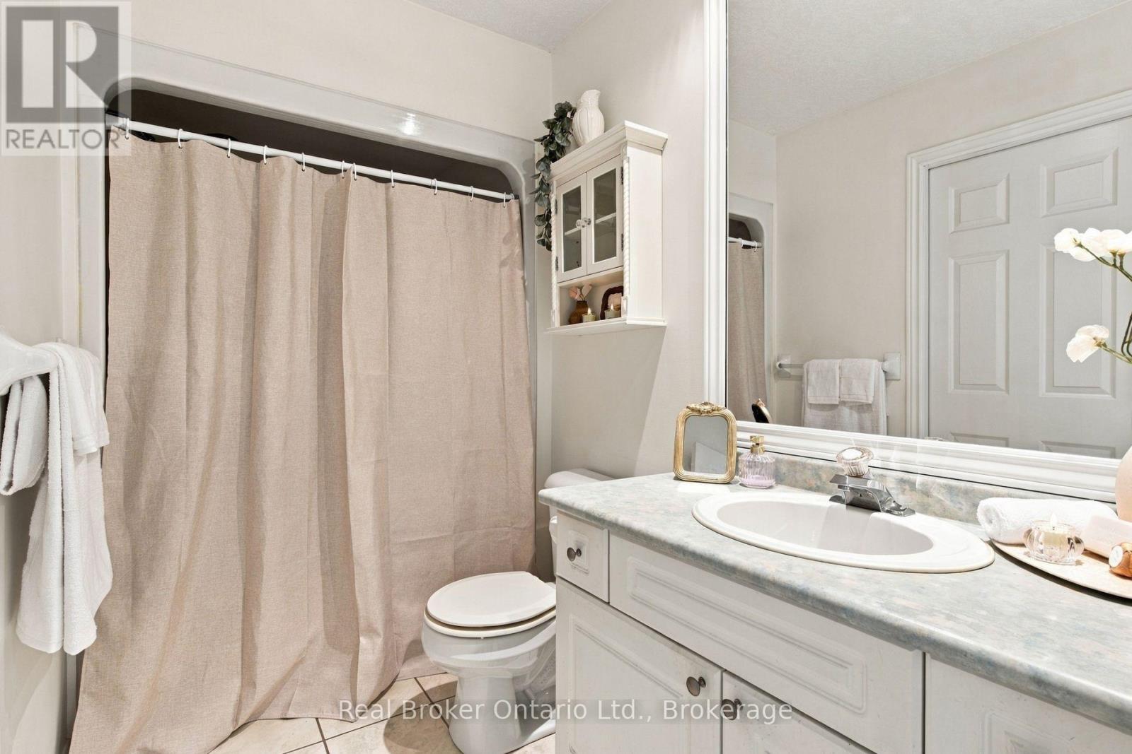 42 Fletcher Court Property Photo 22