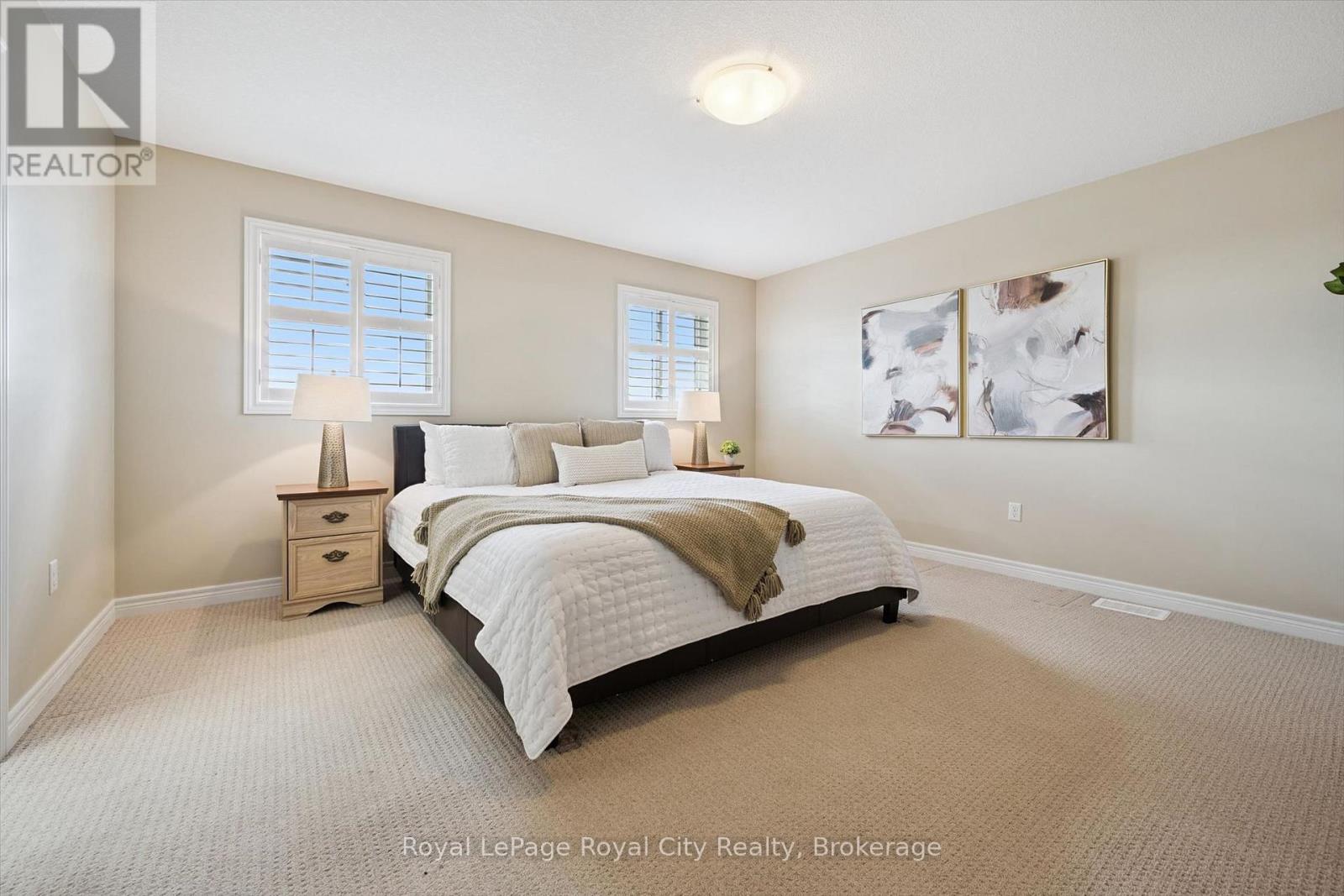 36 Oakes Crescent Property Photo 27