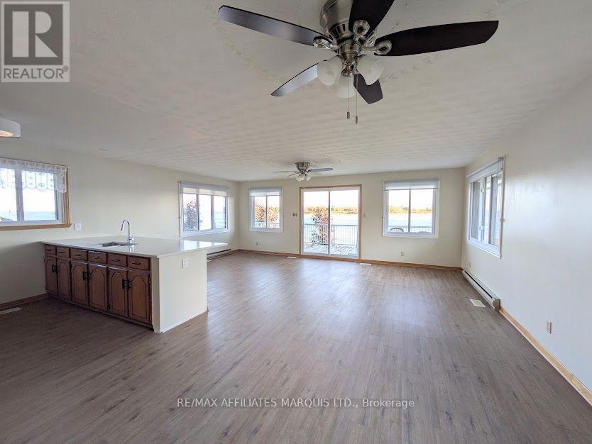 6803 St. Louis Point Road Property Photo 2