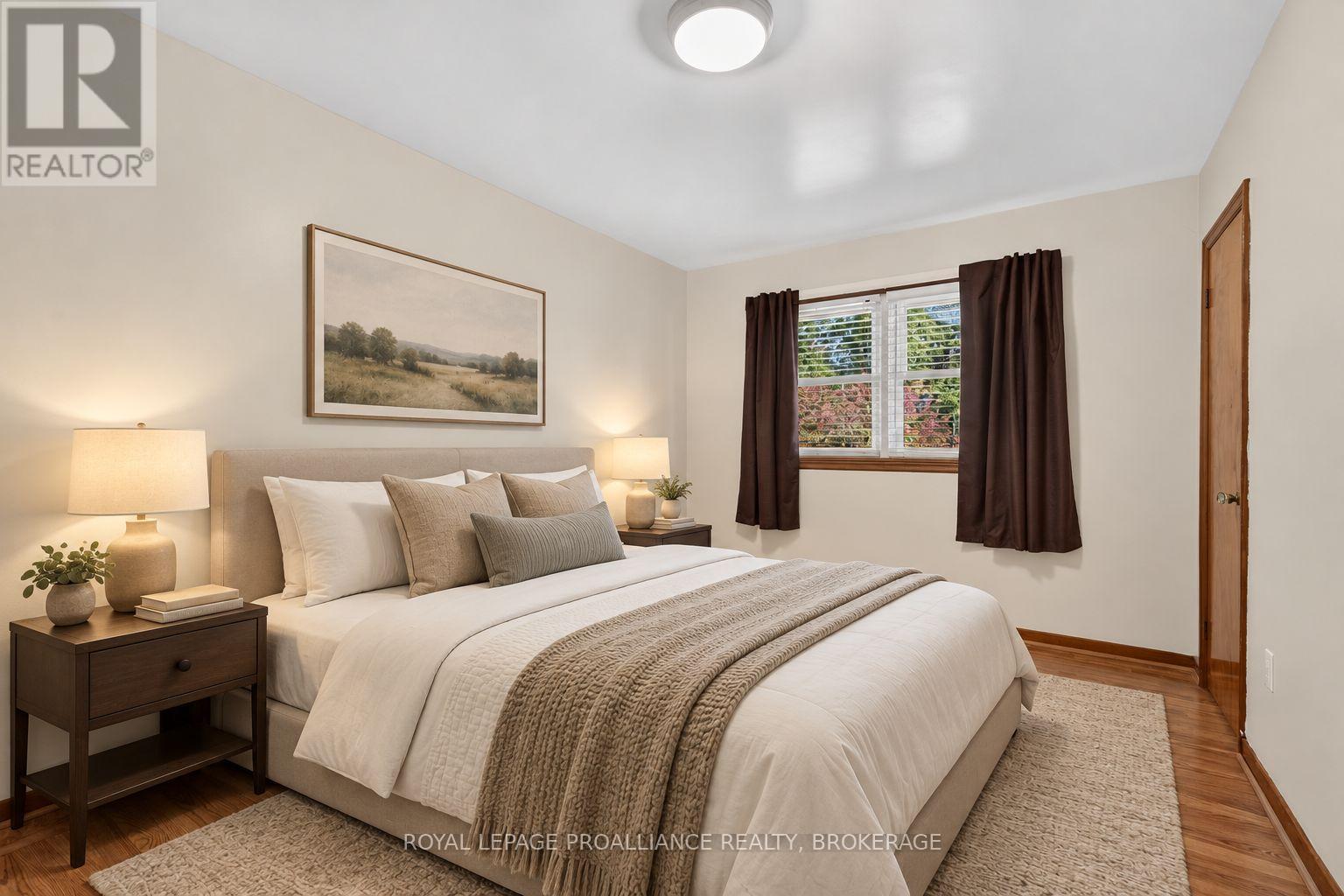 9 Henry Crescent Property Photo 12