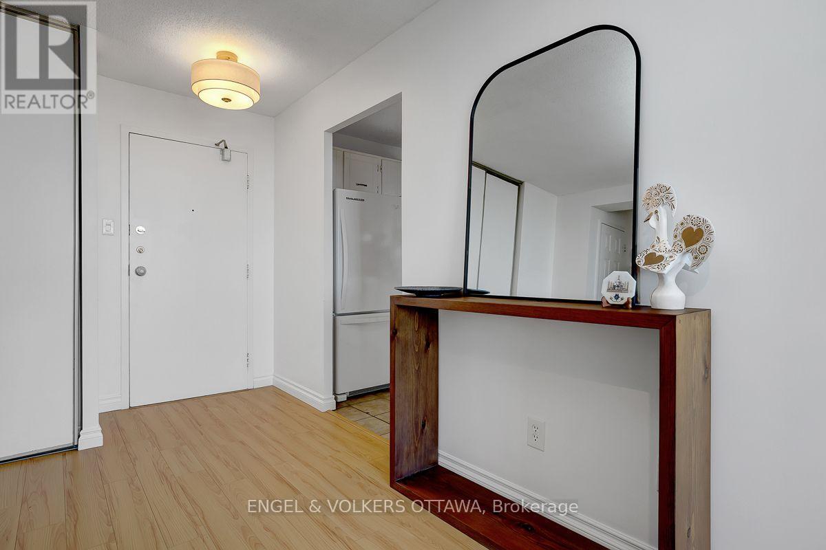 2111 - 665 Bathgate Drive Property Photo 3