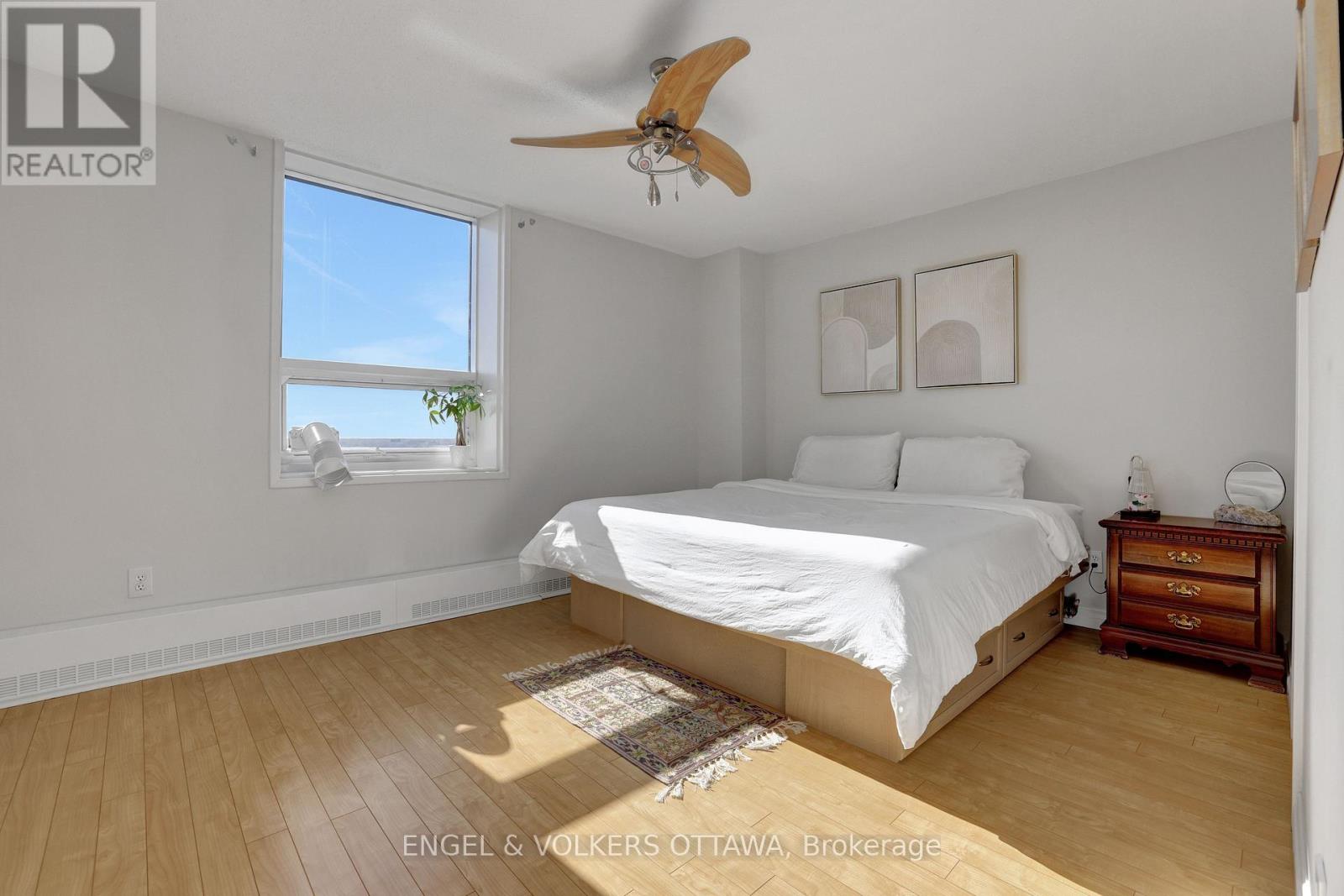 2111 - 665 Bathgate Drive Property Photo 10