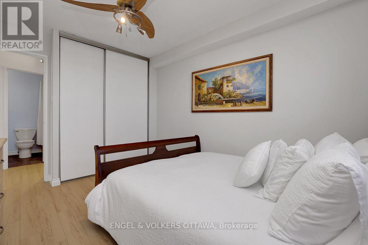 2111 - 665 Bathgate Drive Property Photo 14