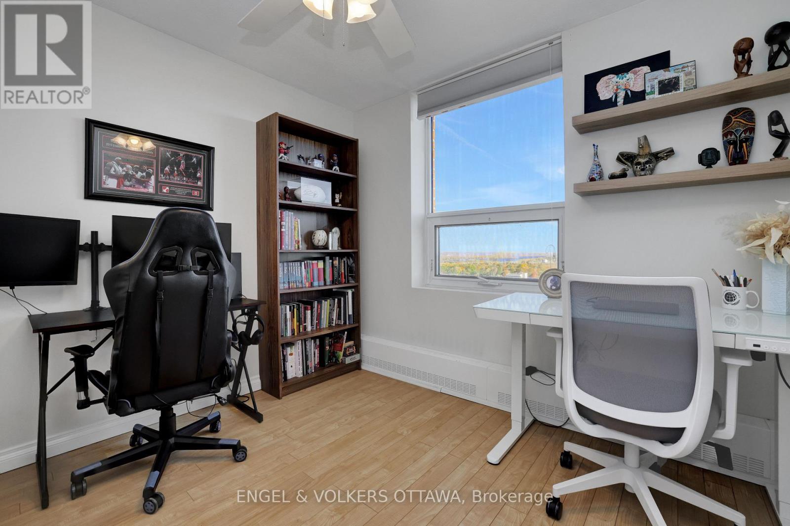 2111 - 665 Bathgate Drive Property Photo 16