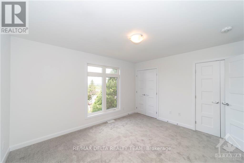 565 Halo Private Property Photo 18