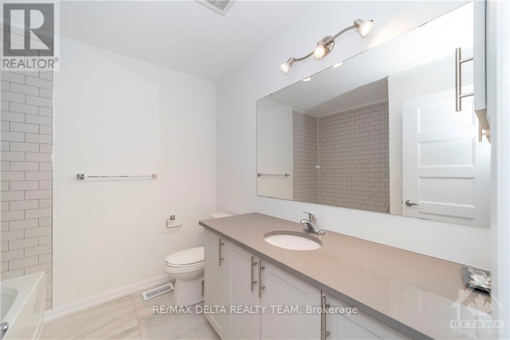 565 Halo Private Property Photo 21