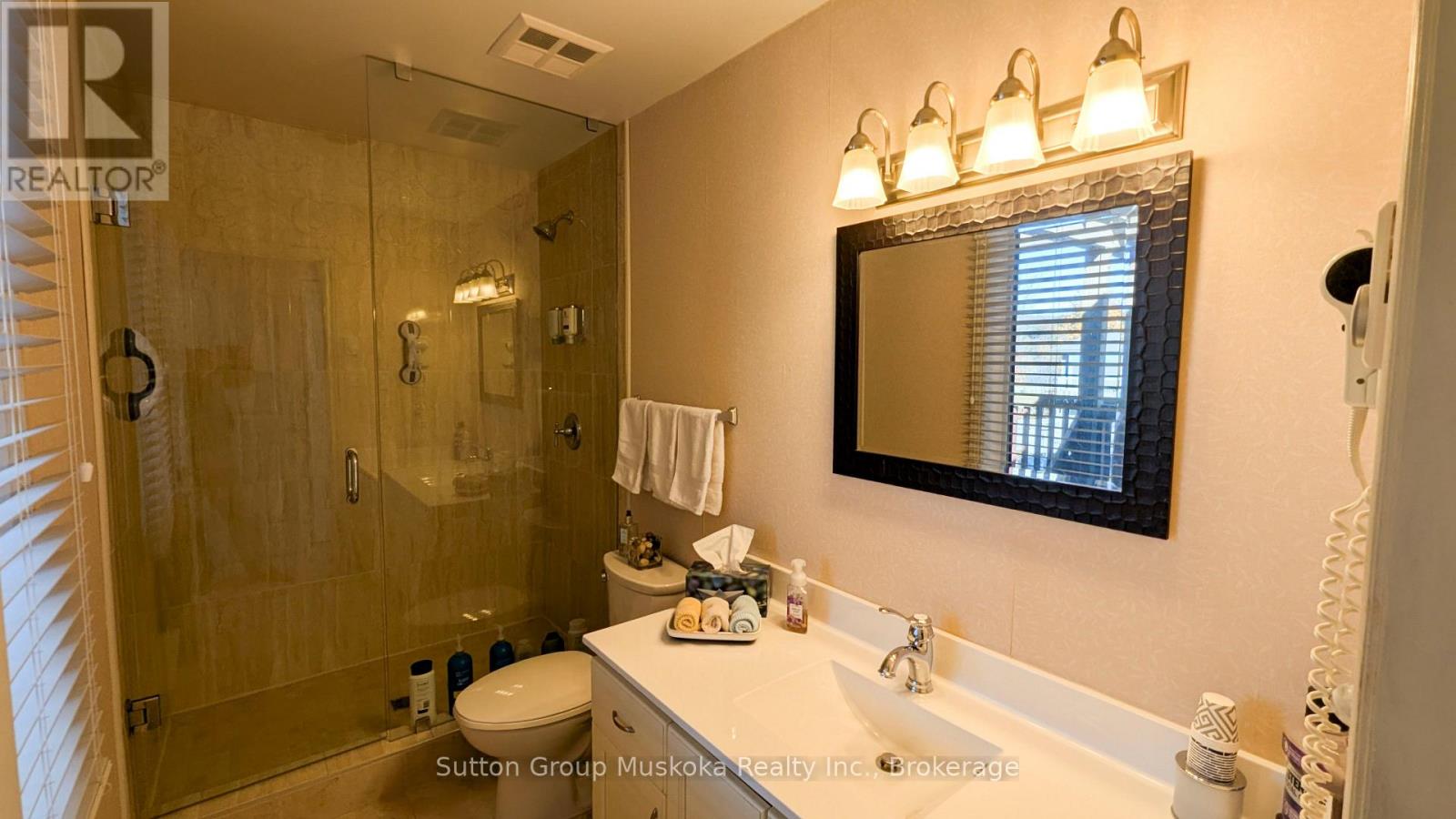 302 - 19 Oakridge - Deerhurst Drive Property Photo 12