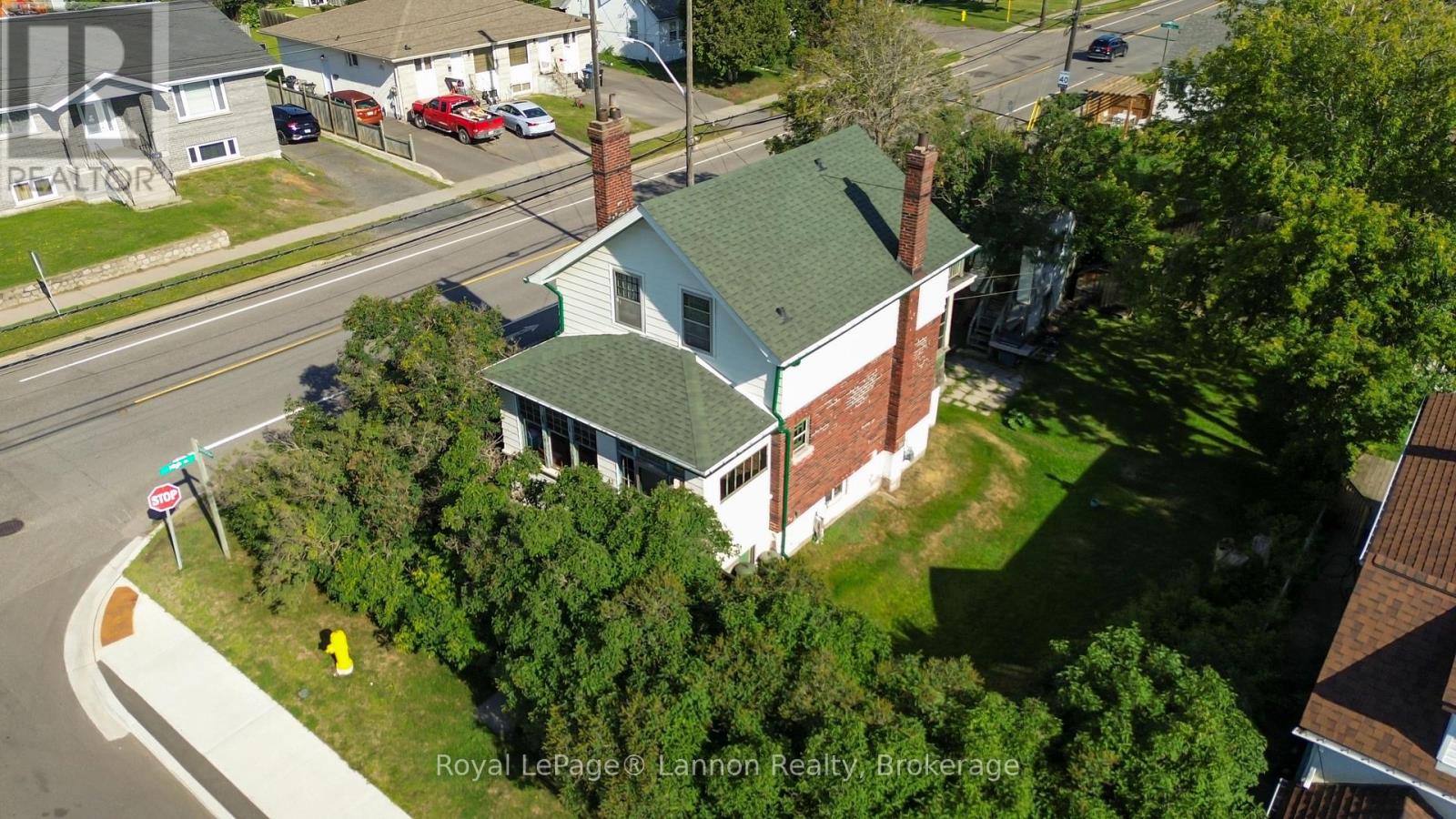 42 Gordon Avenue Property Photo 2