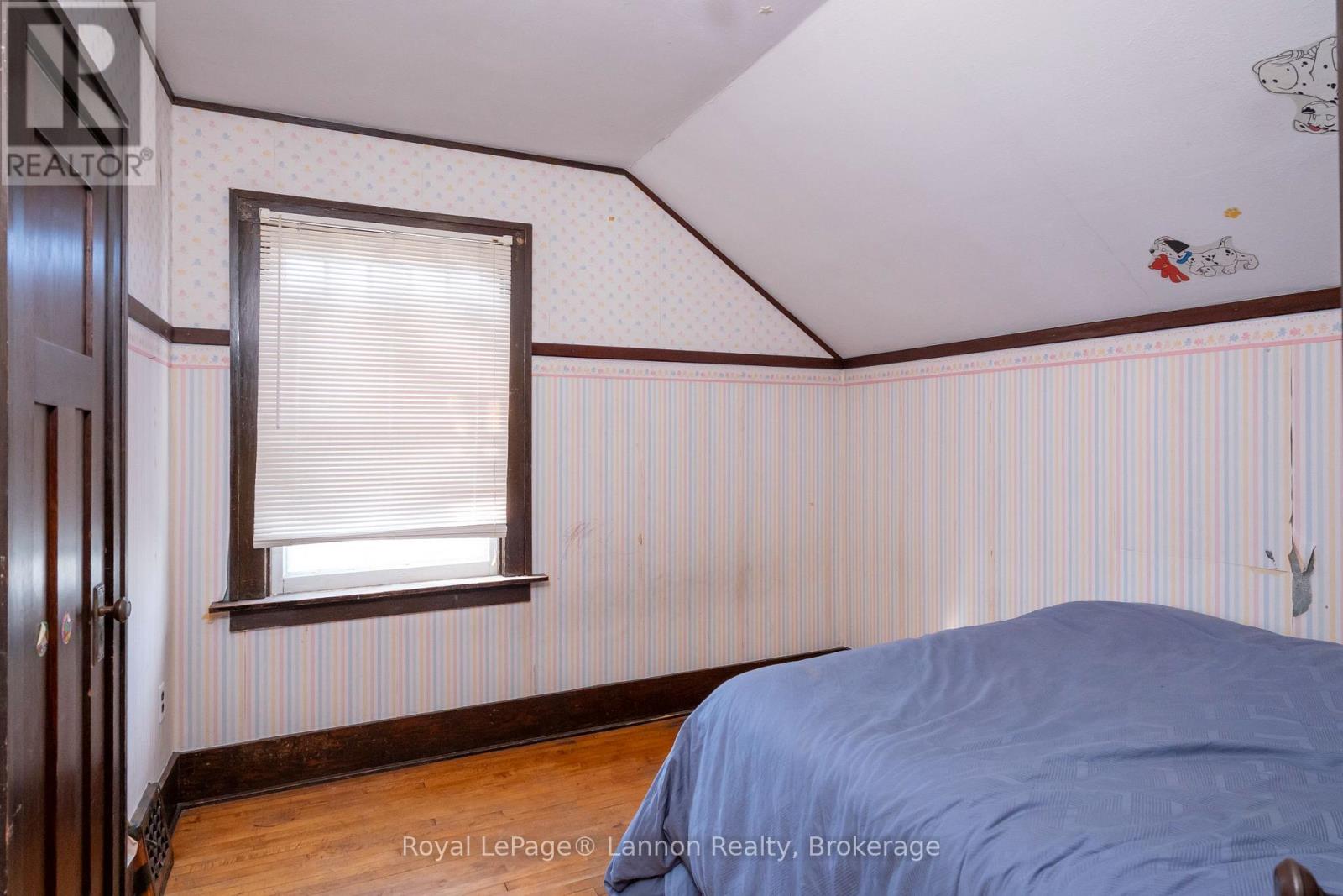 42 Gordon Avenue Property Photo 13