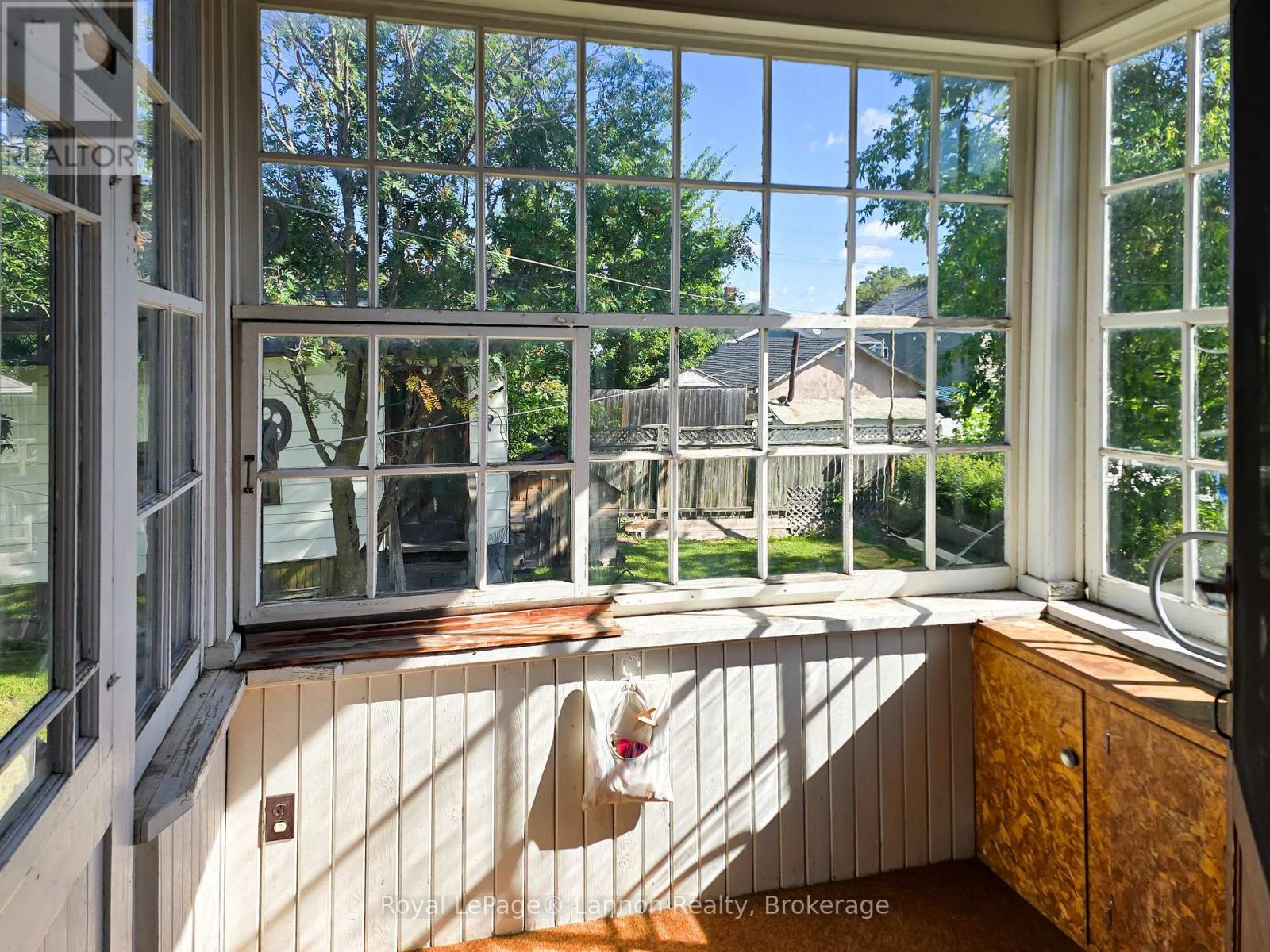 42 Gordon Avenue Property Photo 26