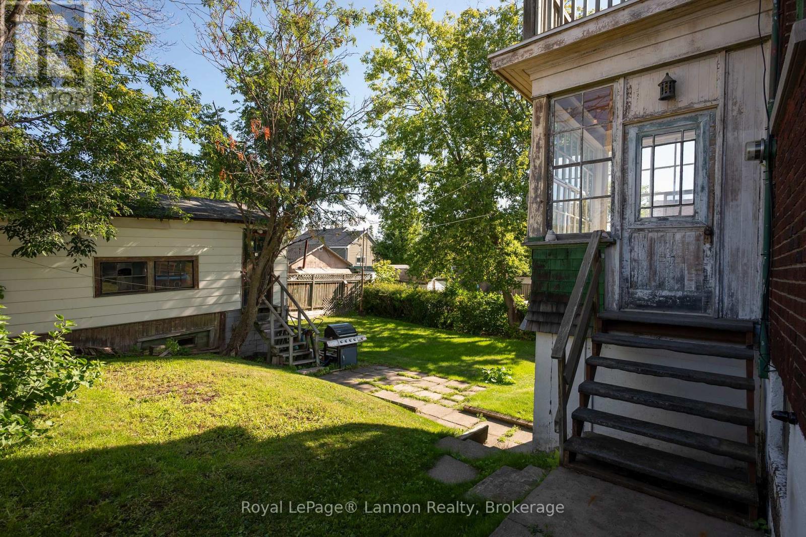 42 Gordon Avenue Property Photo 34