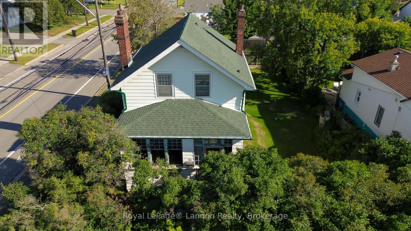 42 Gordon Avenue Property Photo 37