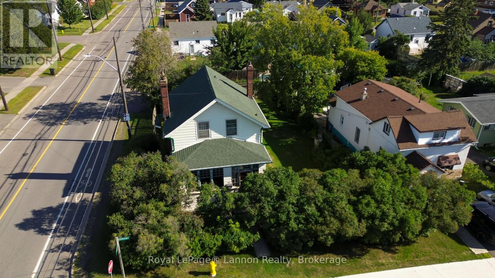 42 Gordon Avenue Property Photo 39