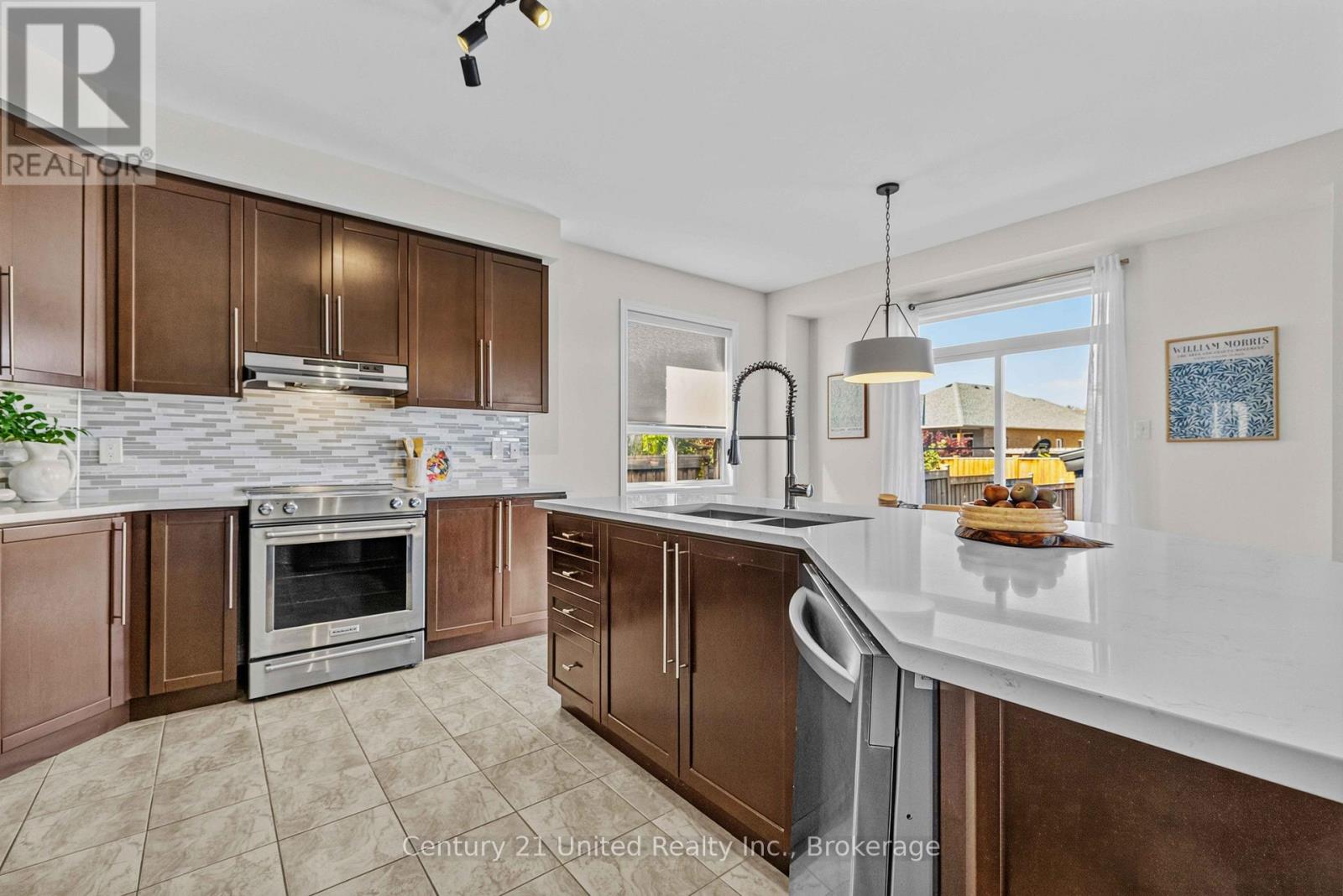 1453 Mcauliffe Lane Property Photo 10