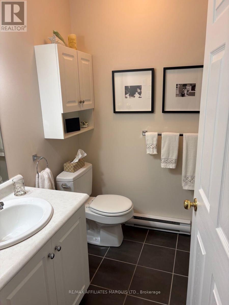 2 - 321 Water Street W Property Photo 19