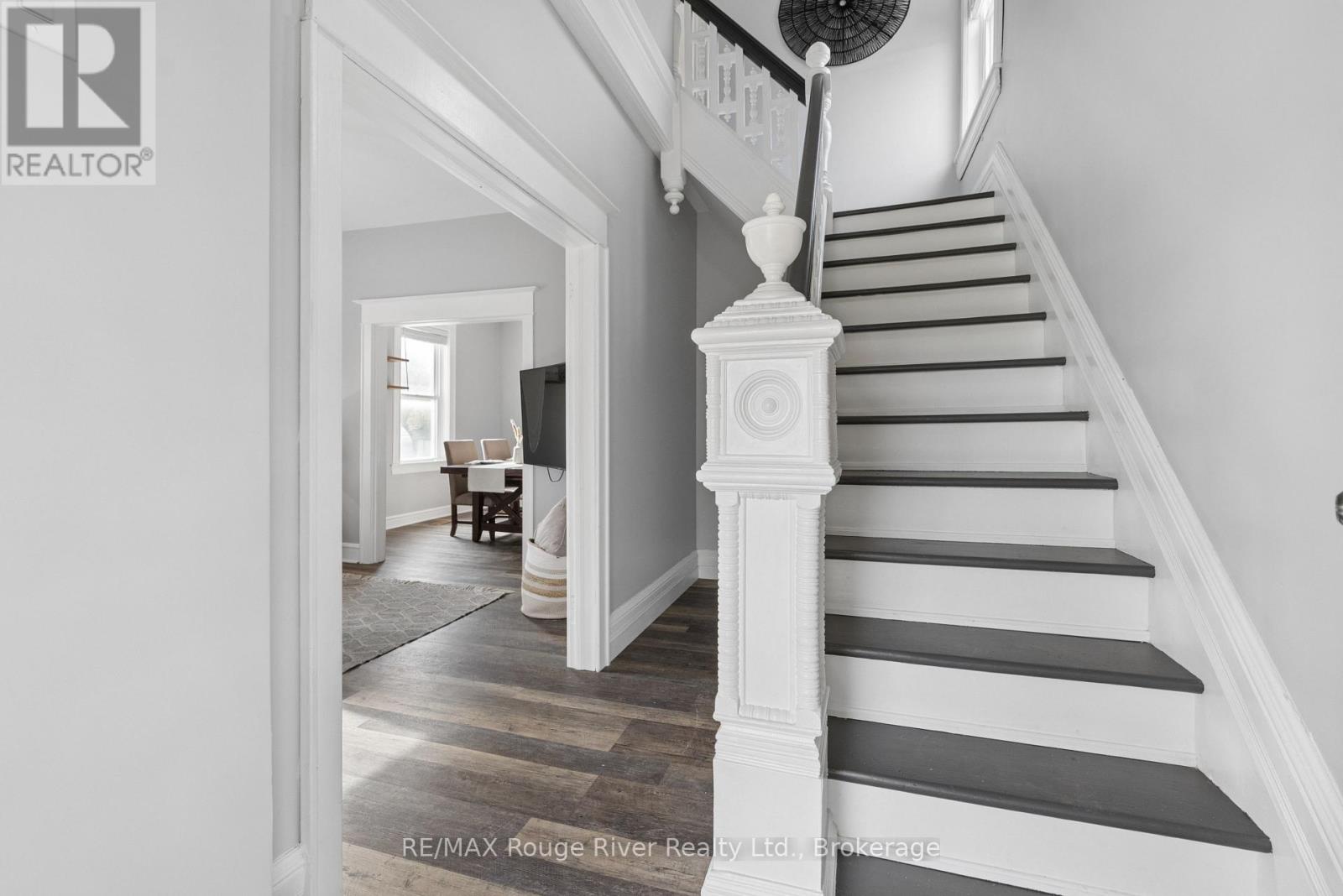 104 County Road 40 Property Photo 6