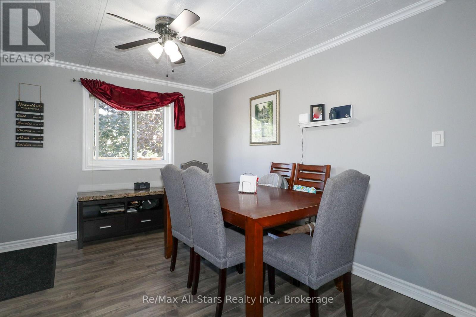7 Cedar Street Property Photo 6