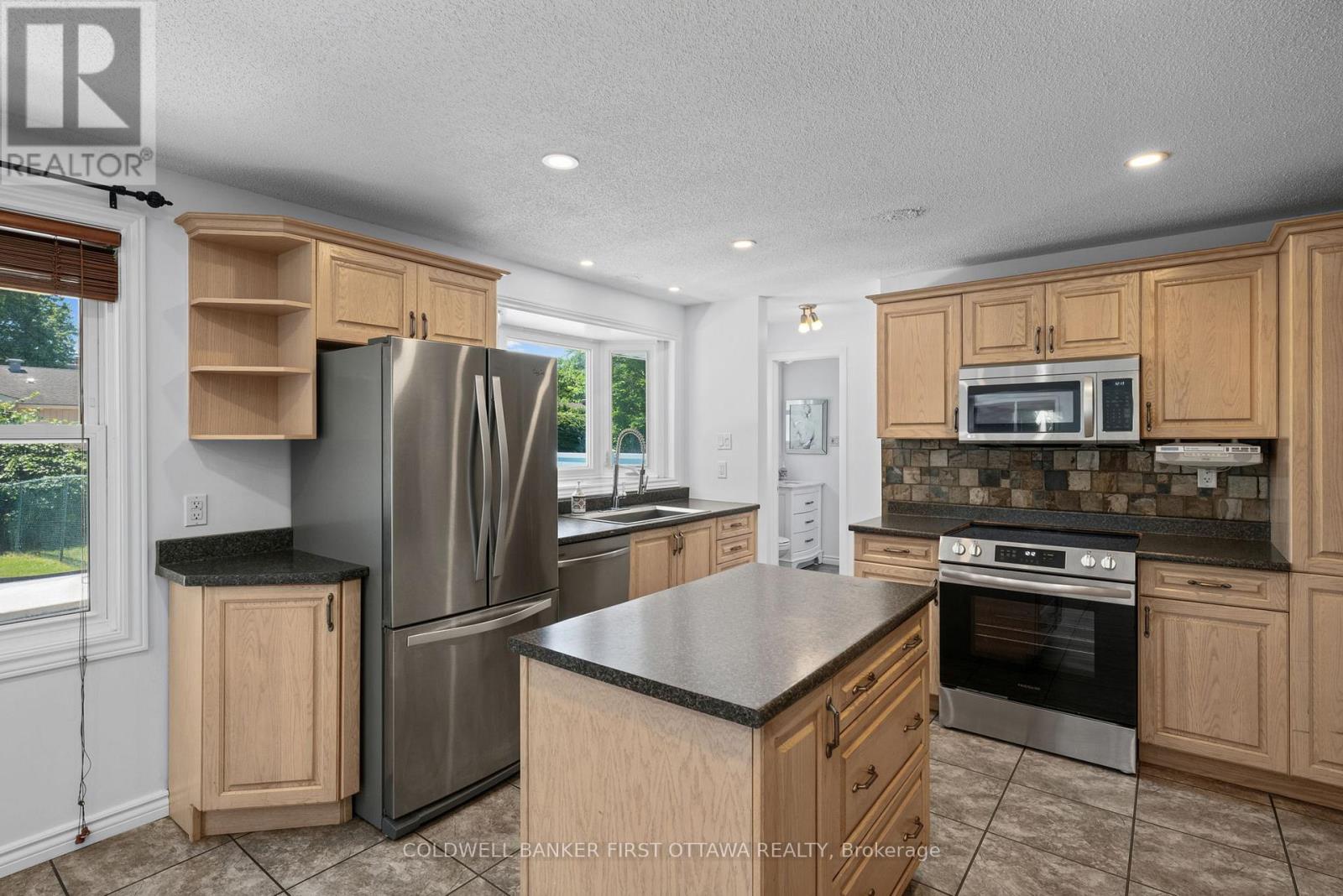 12 Bradgate Drive Property Photo 10