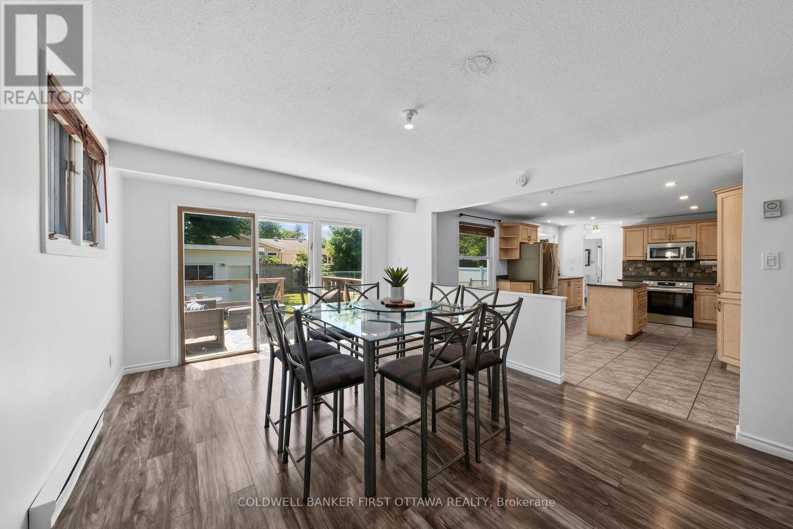 12 Bradgate Drive Property Photo 15