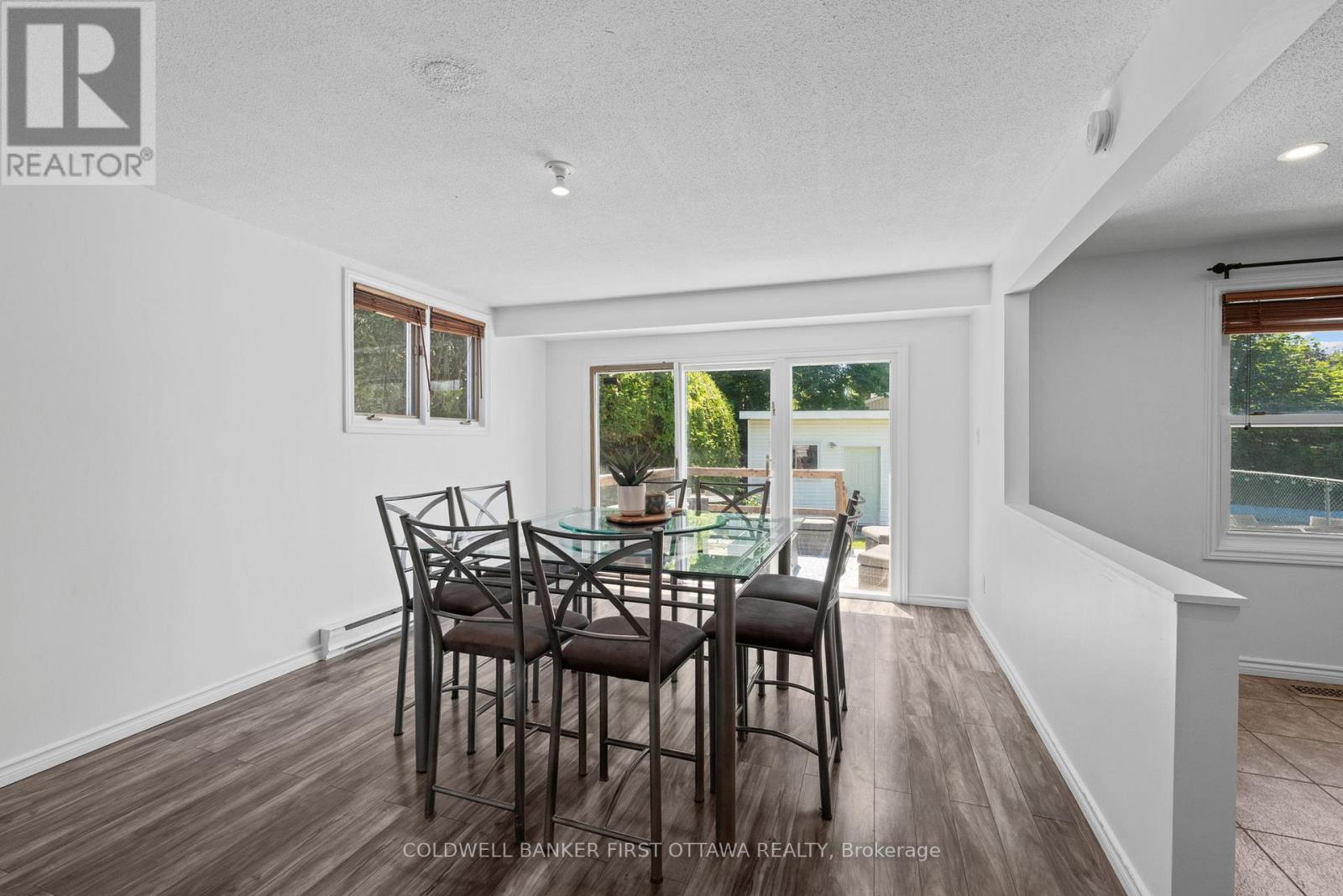 12 Bradgate Drive Property Photo 16