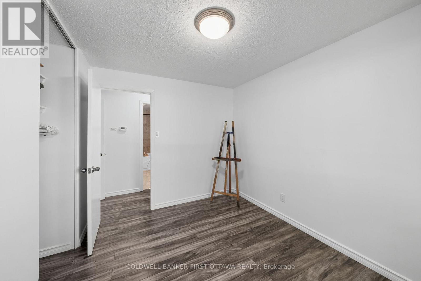 12 Bradgate Drive Property Photo 25