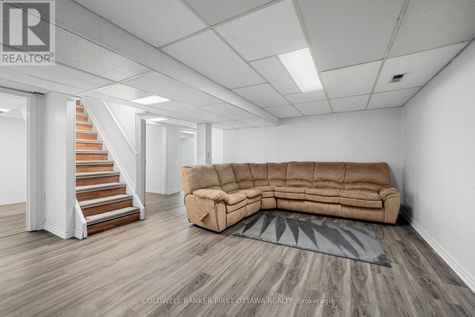 12 Bradgate Drive Property Photo 28