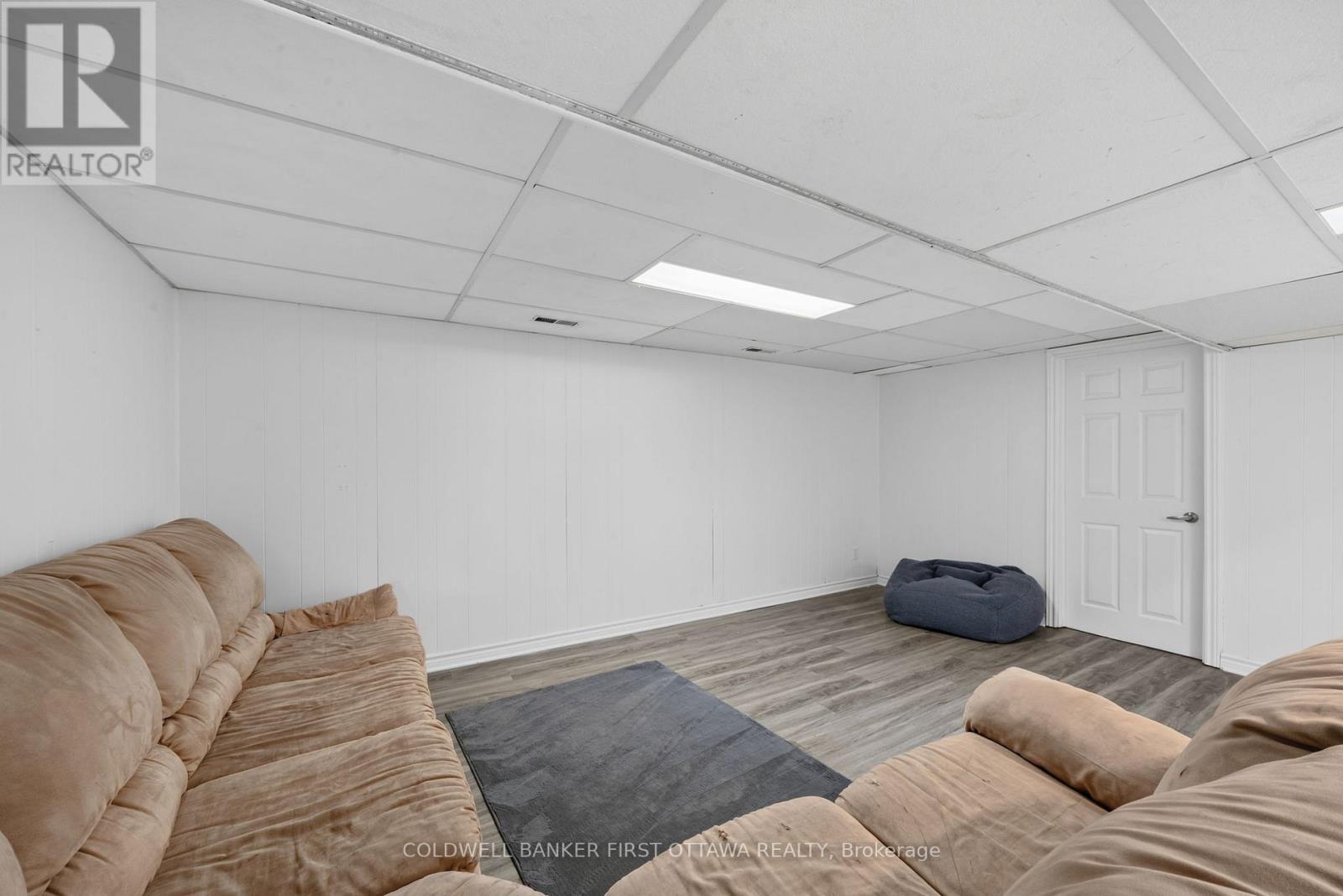 12 Bradgate Drive Property Photo 29