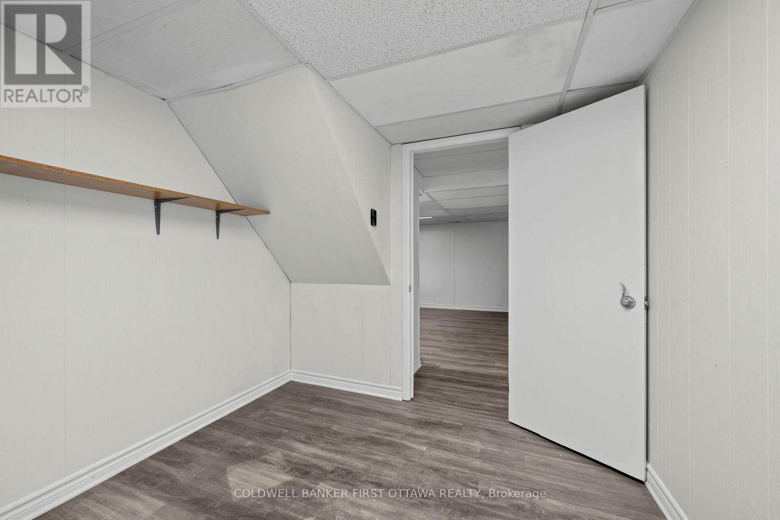 12 Bradgate Drive Property Photo 32