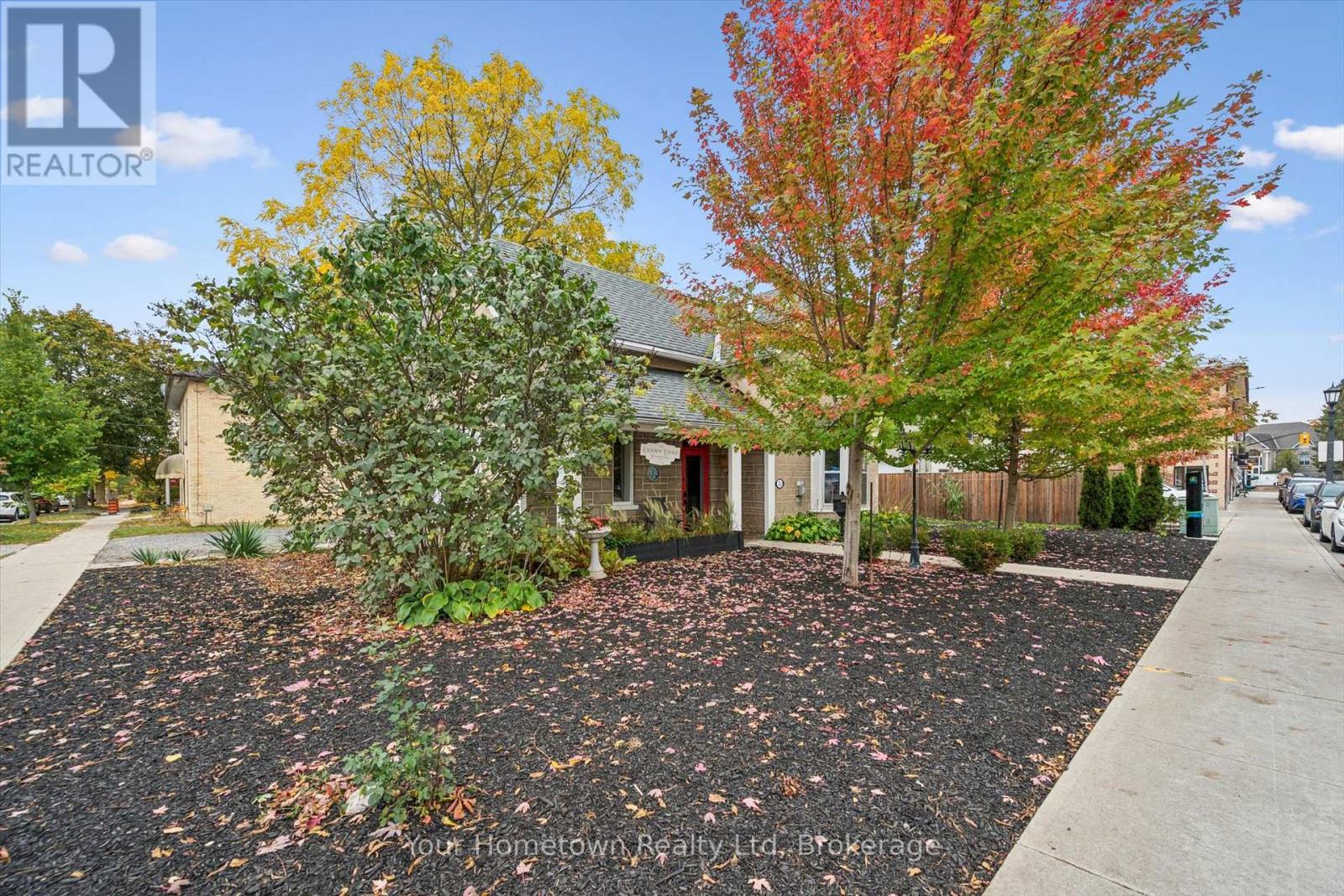 21 Colborne Street Property Photo 3