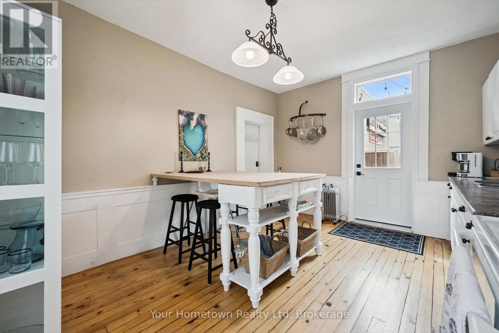 21 Colborne Street Property Photo 16