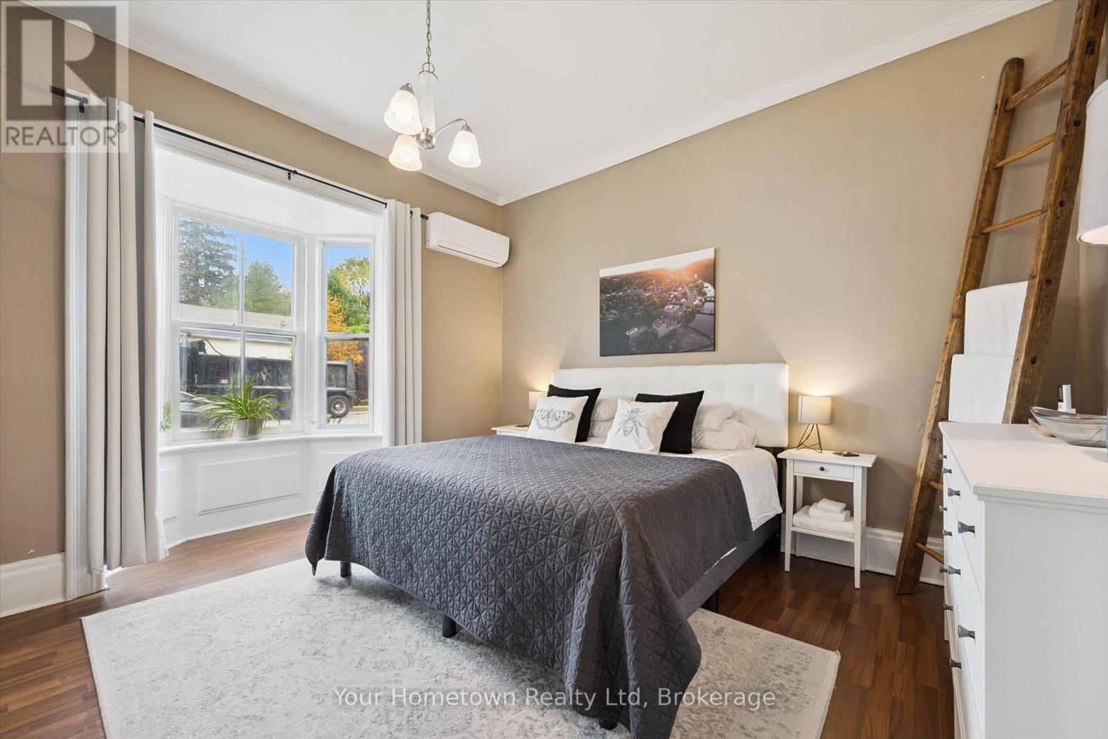 21 Colborne Street Property Photo 24