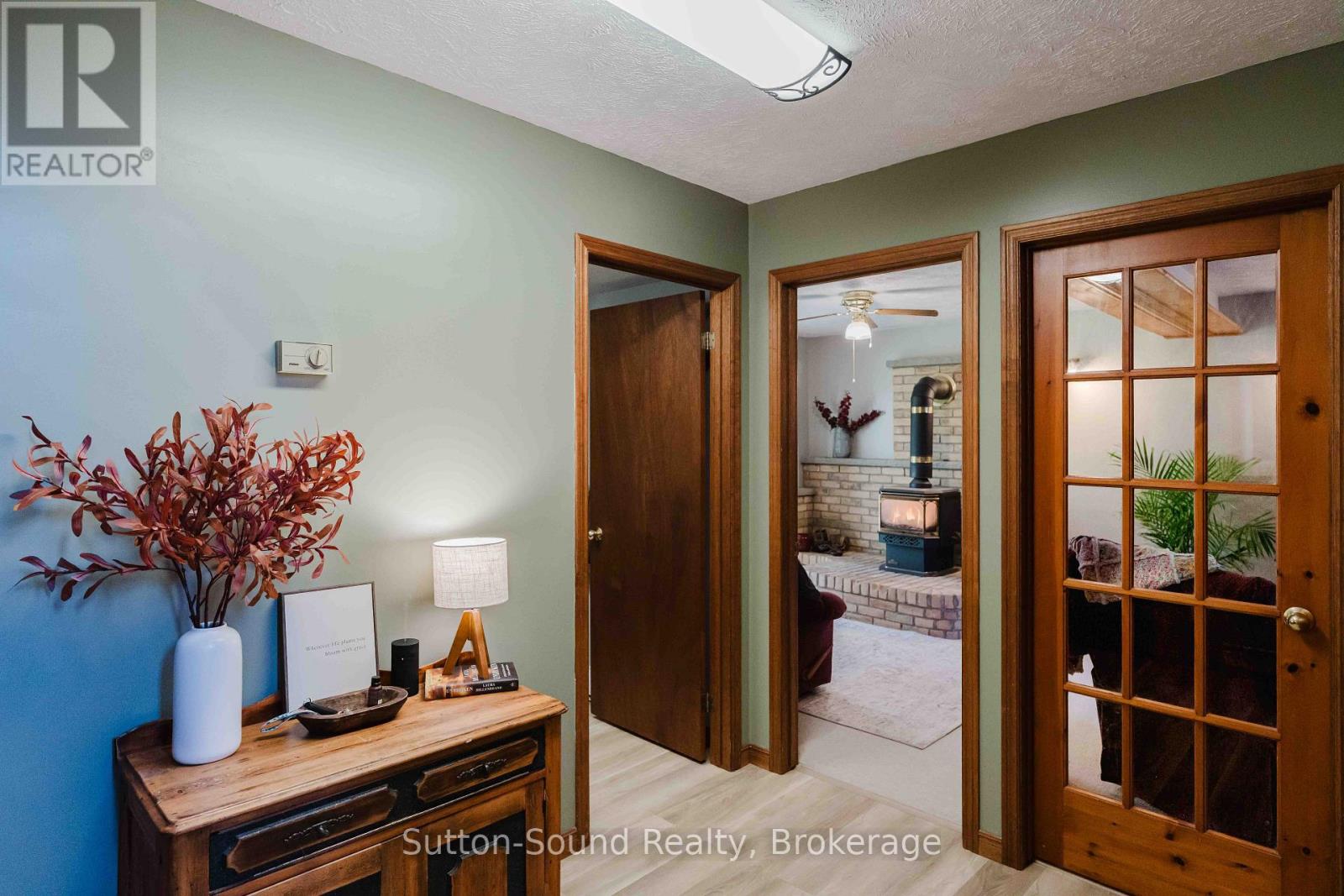 719 Mcnaughton Street Property Photo 17