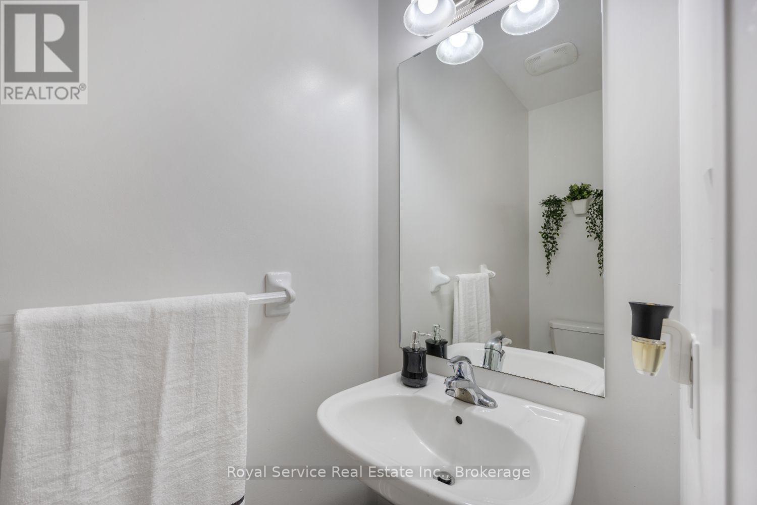 3 Horizon Avenue Property Photo 8