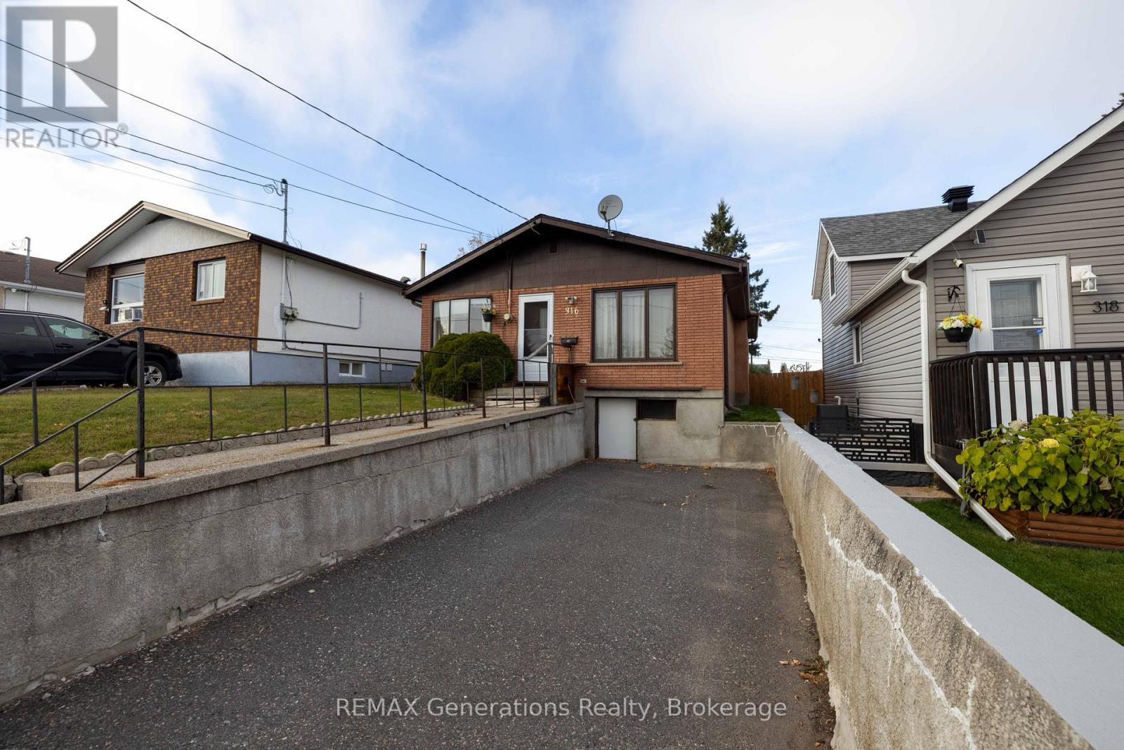 316 Rita Street Property Photo 2