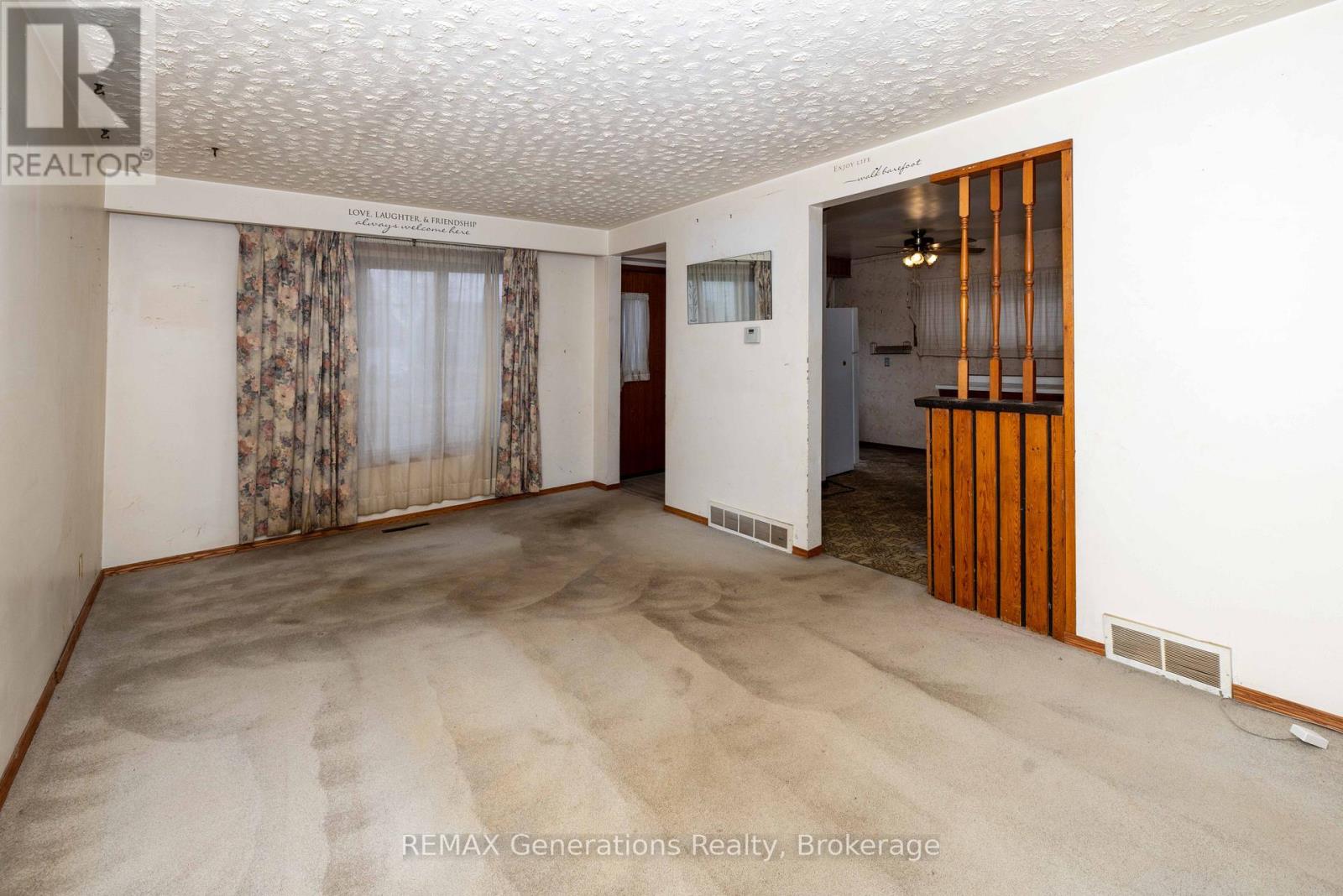 316 Rita Street Property Photo 5