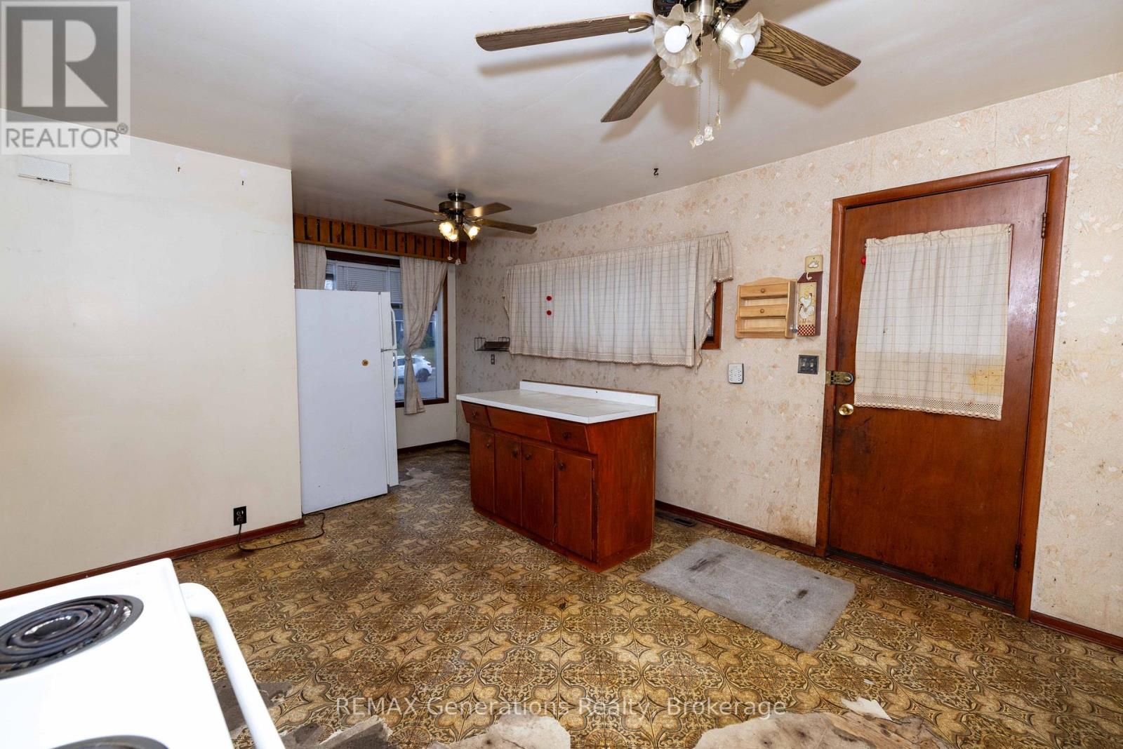 316 Rita Street Property Photo 7