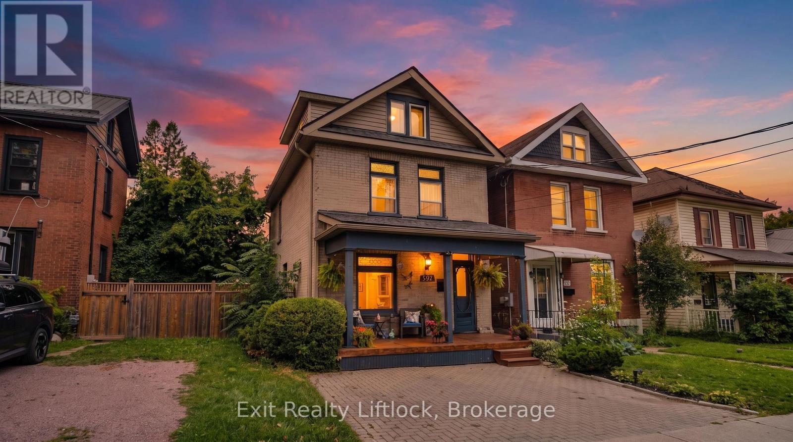 592 Sherbrooke Street Property Photo 1