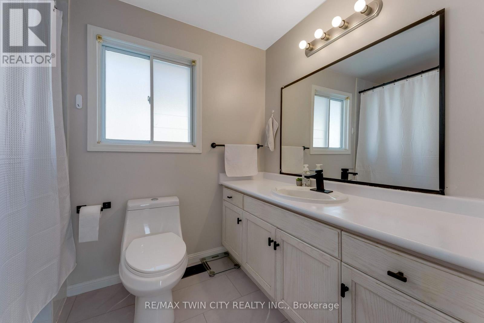 268 Keewatin Avenue Property Photo 22