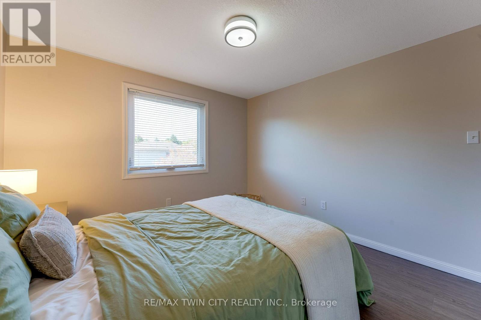 268 Keewatin Avenue Property Photo 27