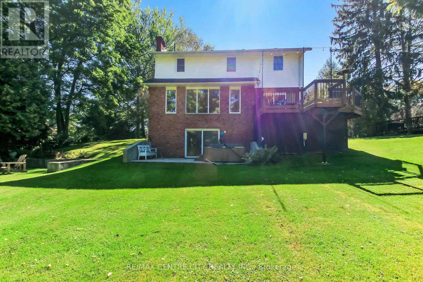 37450 Lake Line Property Photo 37