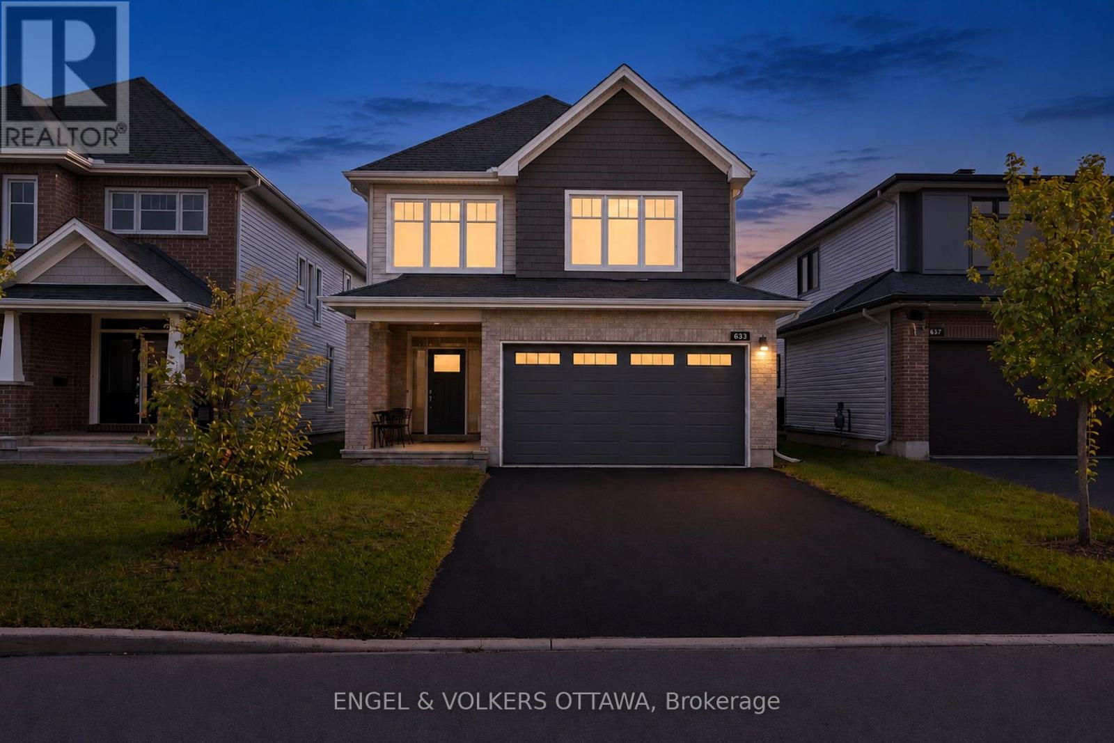 633 MOONFLOWER CRESCENT Property Photo 1