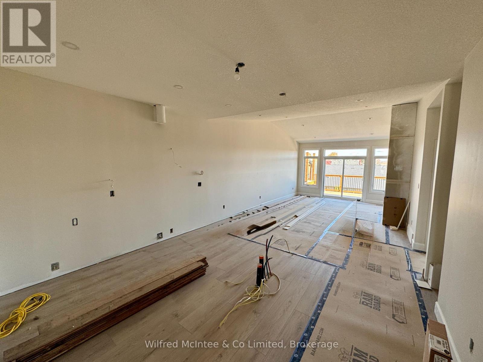134 Devinwood Avenue Property Photo 2