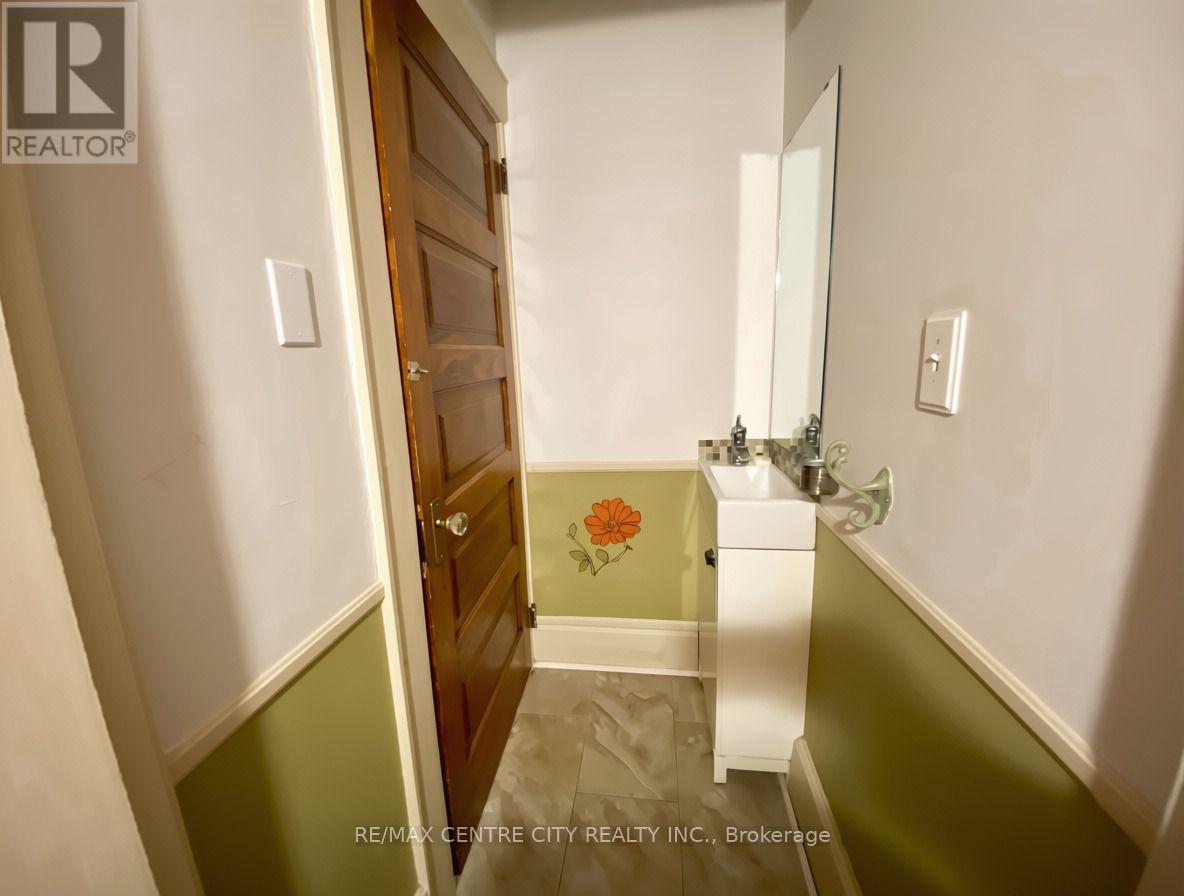 Lower - 183 William Street Property Photo 12