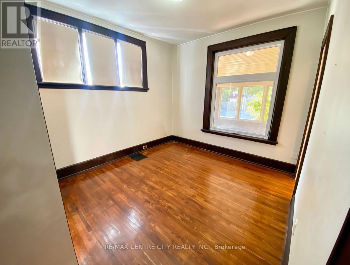 Lower - 183 William Street Property Photo 13