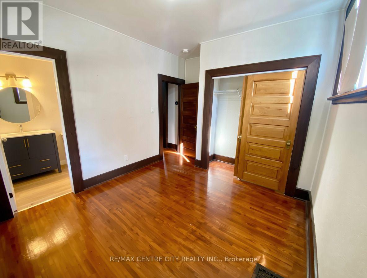 Lower - 183 William Street Property Photo 14