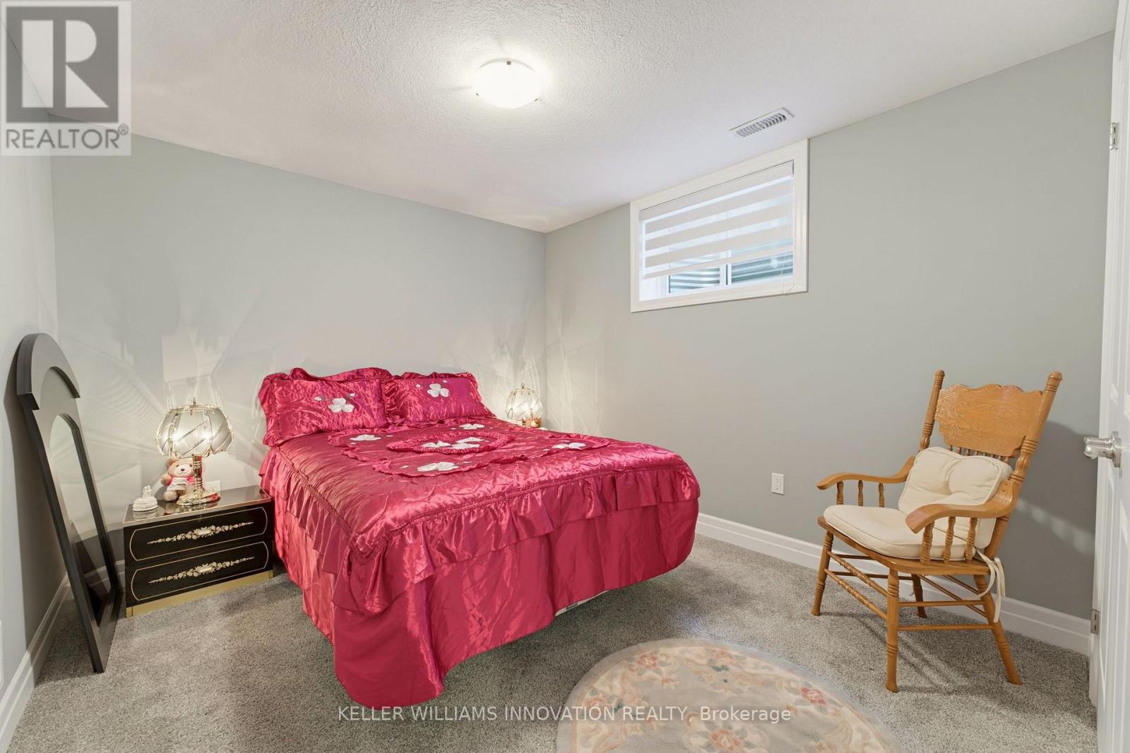 24 Winchester Crescent Property Photo 27