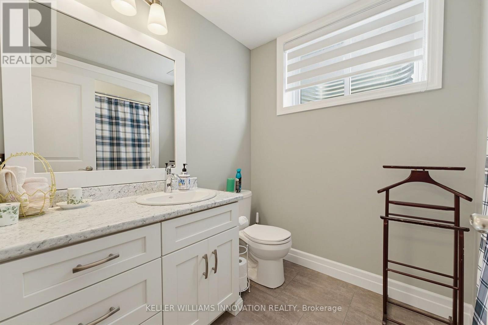 24 Winchester Crescent Property Photo 28