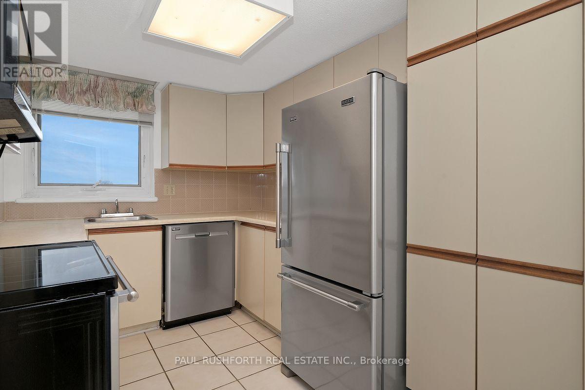 815 - 80 Sandcastle Drive Property Photo 13