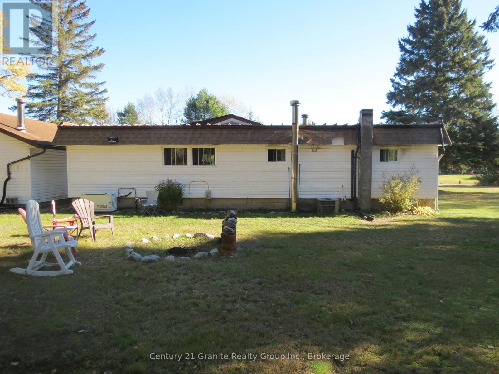 1084 South Algonquin Road Property Photo 16